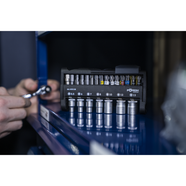 Bitssett 1/4" + 1/4" Skralle Og Piper 38 deler 