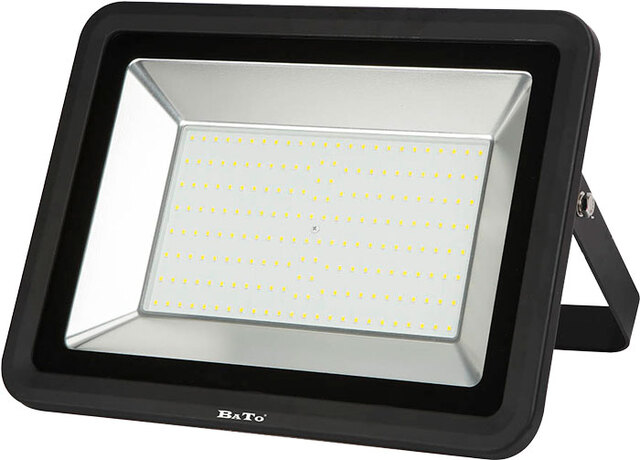 LED lyskaster 200w  16000Lumen IP65 