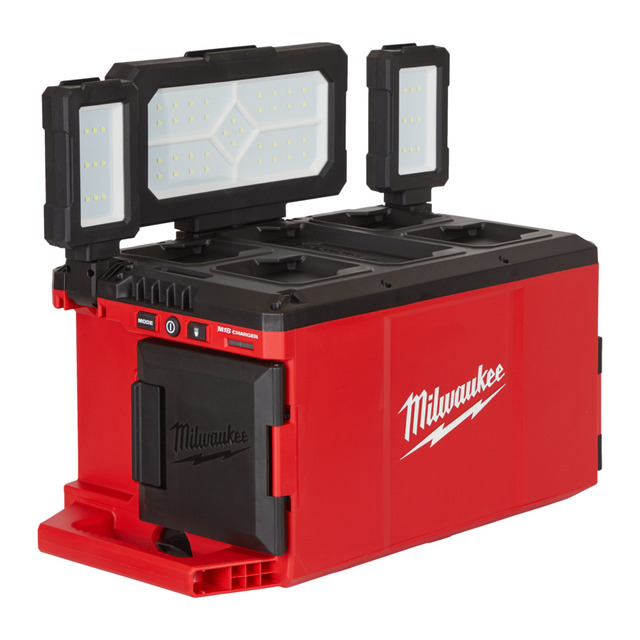 Omerådelys med lader 3000 Lumen Milwaukee M18 PACKOUT™ 